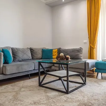Luxurious Brand New * Durrës