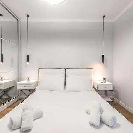 Luxurious Brand New Apartment Durrës