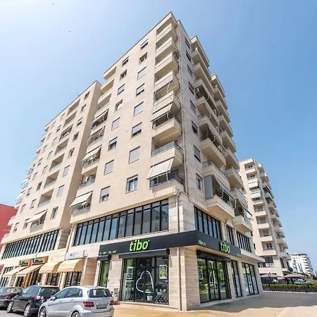 Luxurious Brand New Apartamento *